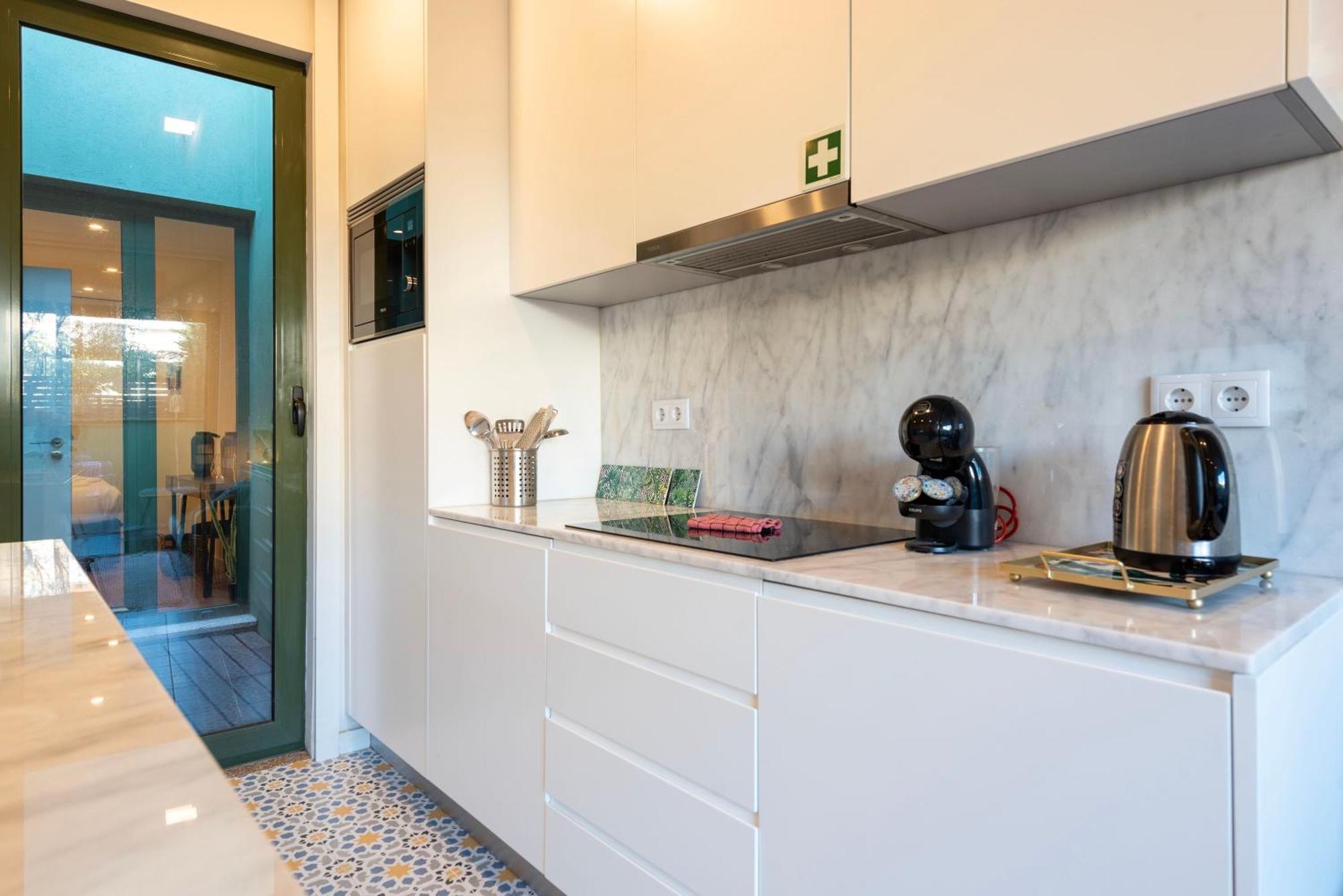 Exotic Flat With Shared Pool & Garden Lejlighed Porto Eksteriør billede